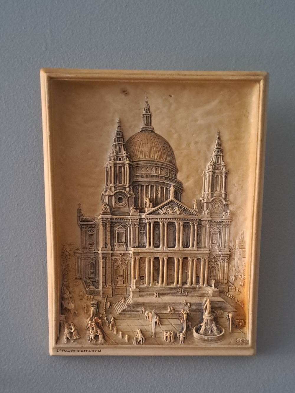 Ivory St. Paul's Cathedral Wall Plaque - Classic Home Art